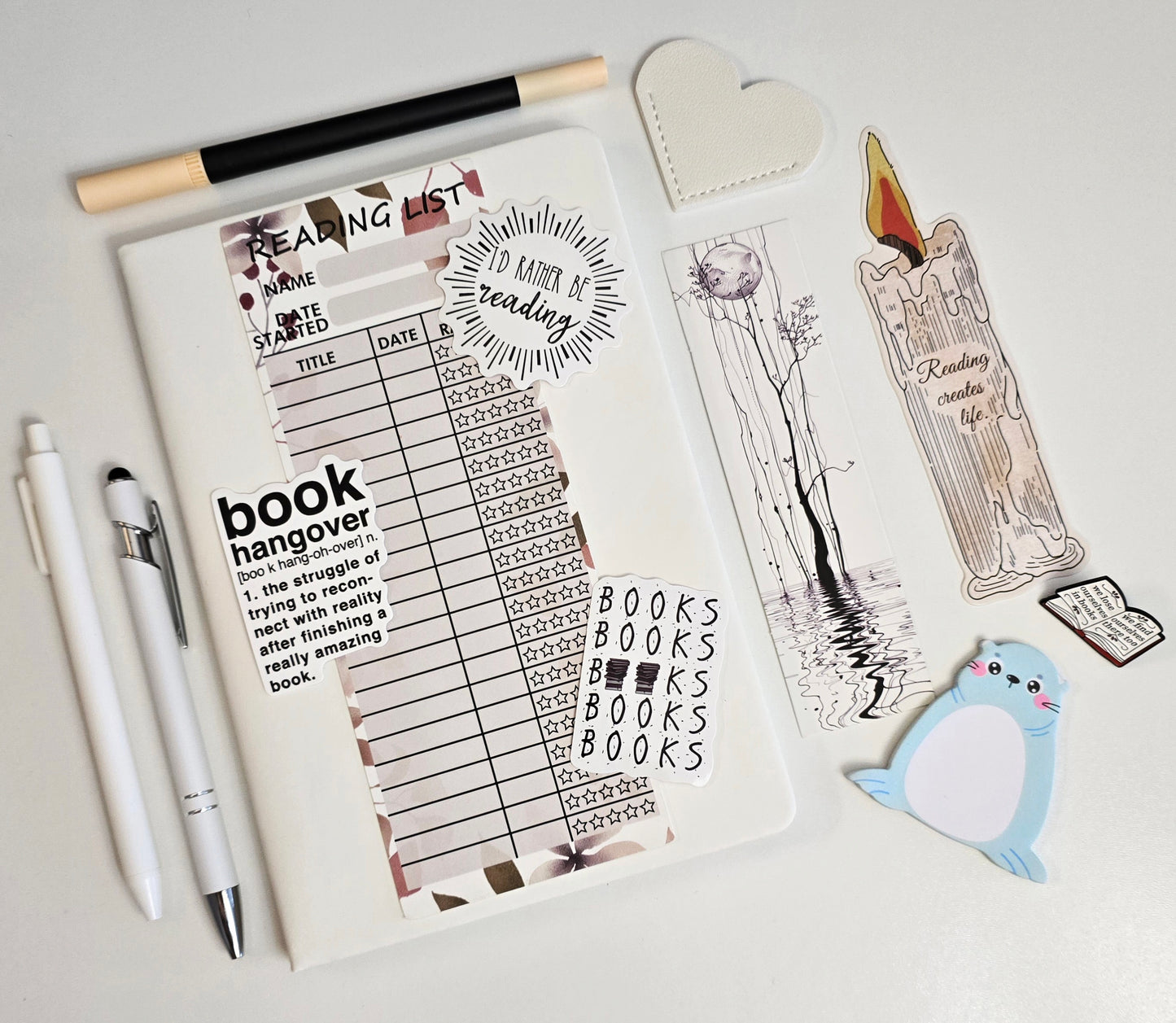 Pack de livresque, pack de lecture pour les débutants. Pack ultime book journaling. Bookish bundle for beginner
Carnet de lecture, inspiration journaling, bullet journal, bookish bundle